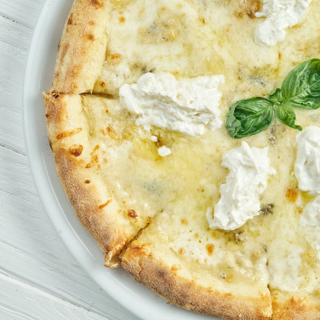 Sarımsaklı & Kekikli Peynirli Pizza