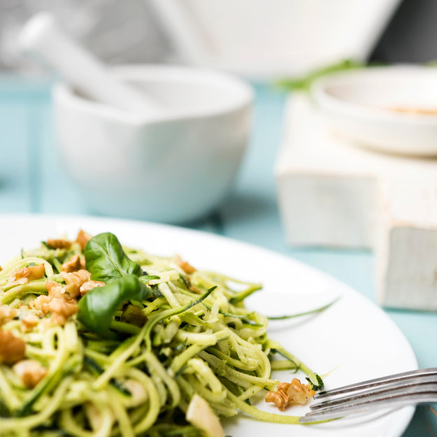 Laktozsuz Peynirli Zucchini Noodles